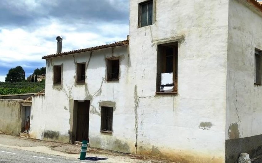 Reventa - Country House -
Millena