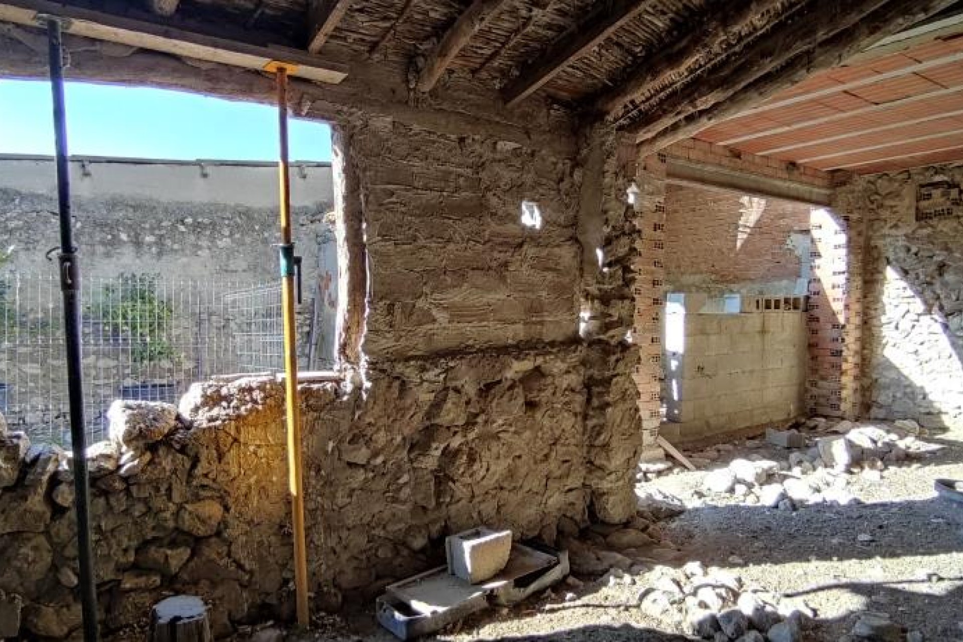 Reventa - Country House -
Millena