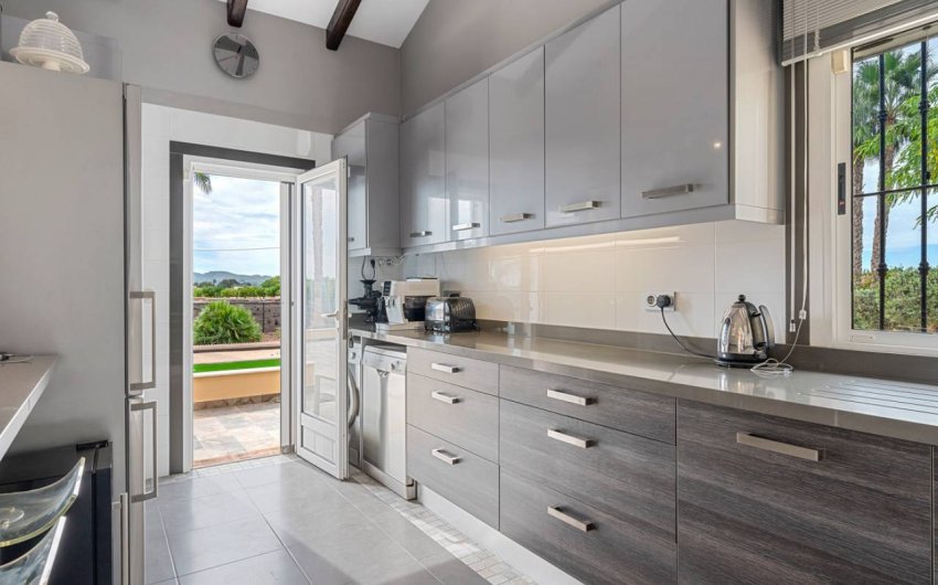 Reventa - Country House -
Rafal