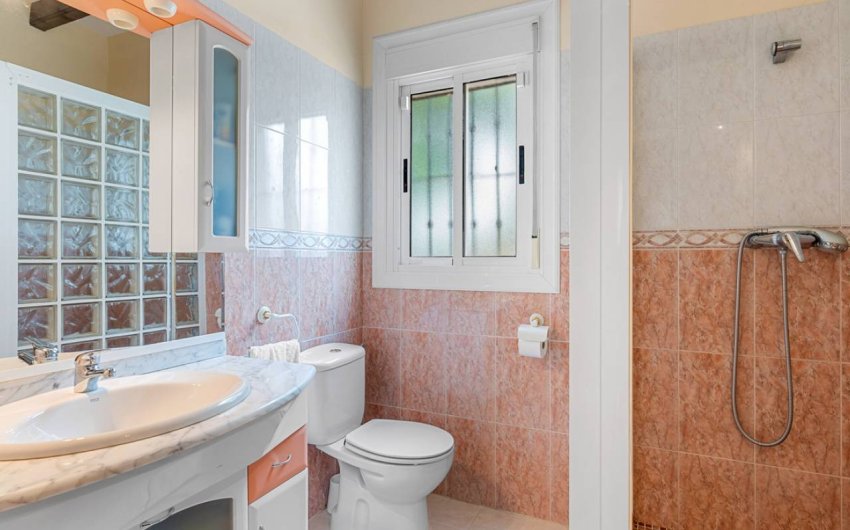 Reventa - Country House -
Rafal