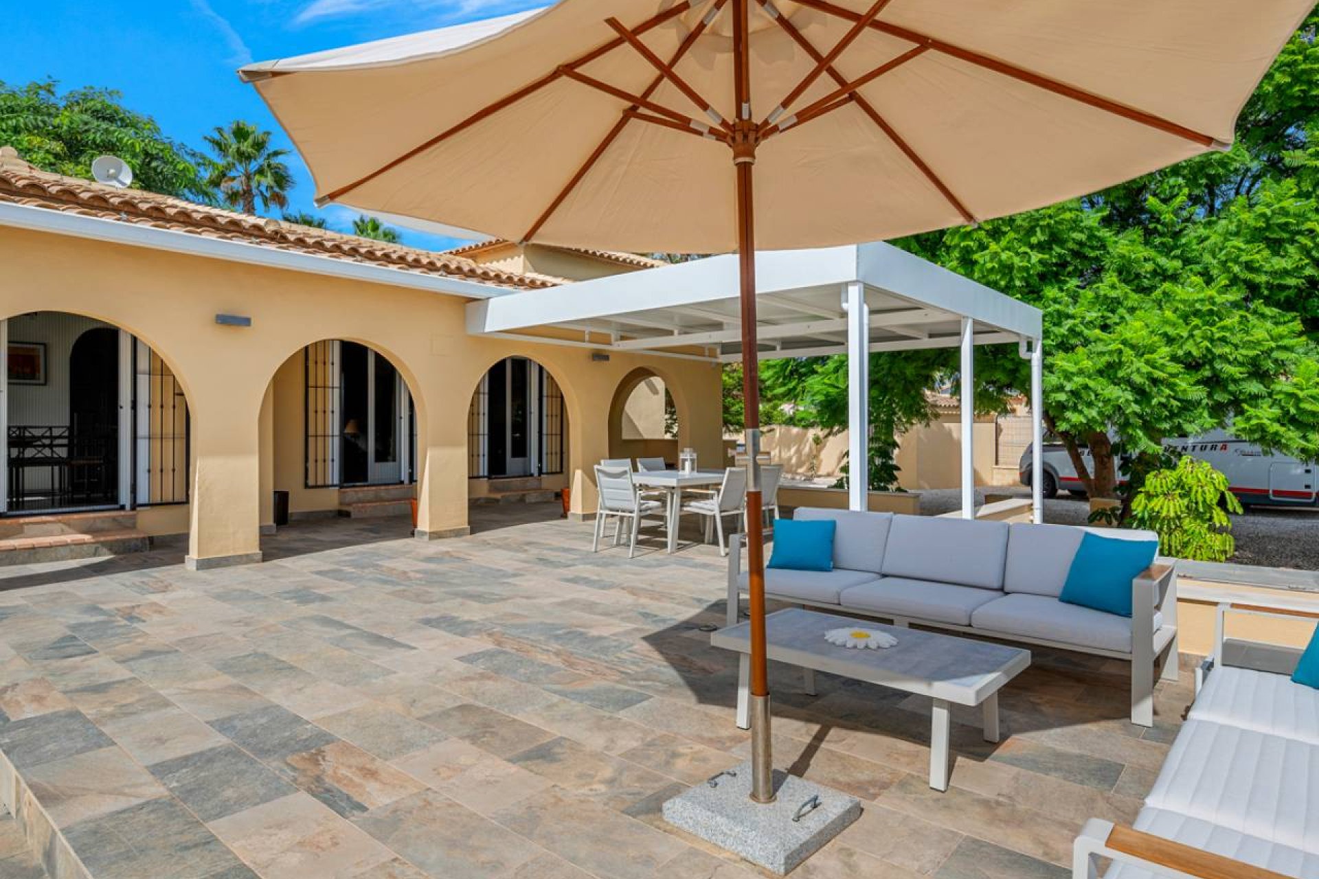 Reventa - Country House -
Rafal