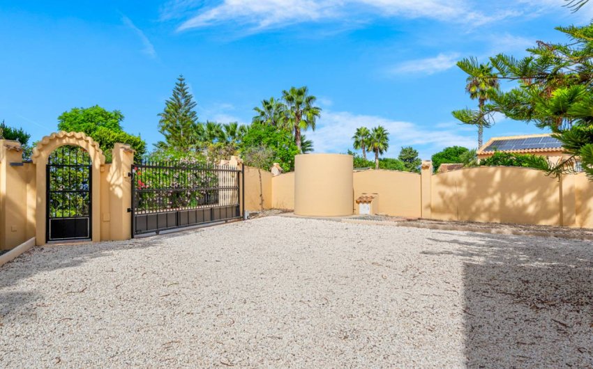 Reventa - Country House -
Rafal