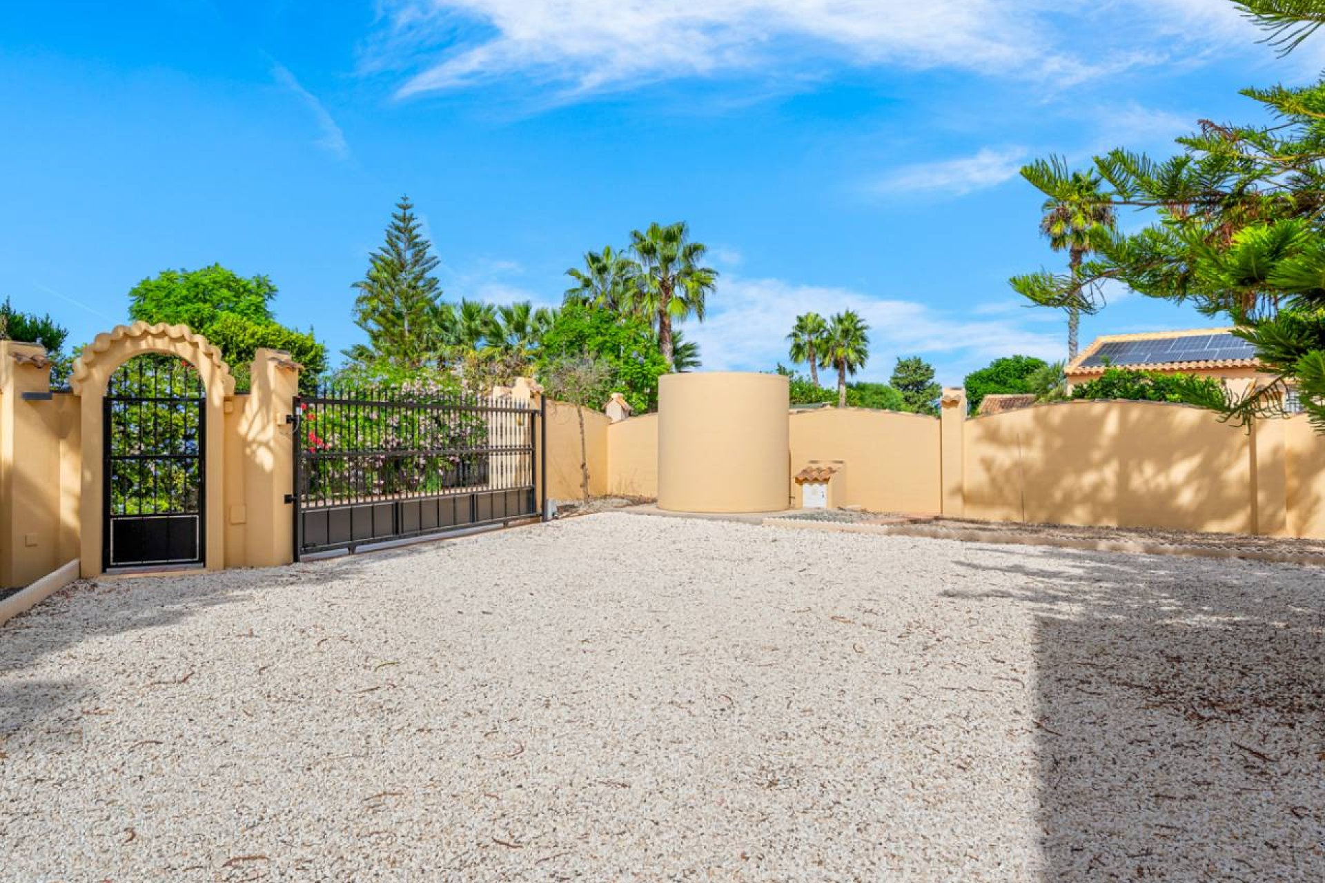 Reventa - Country House -
Rafal