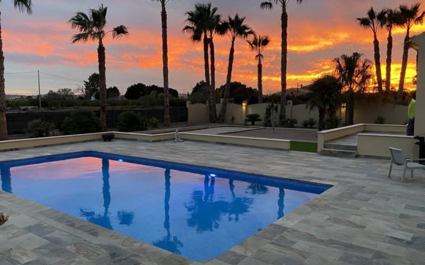 Reventa - Country House -
Rafal