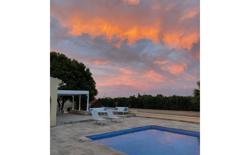 Reventa - Country House -
Rafal