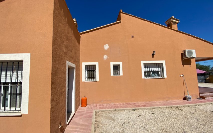 Reventa - Country House -
Salinas