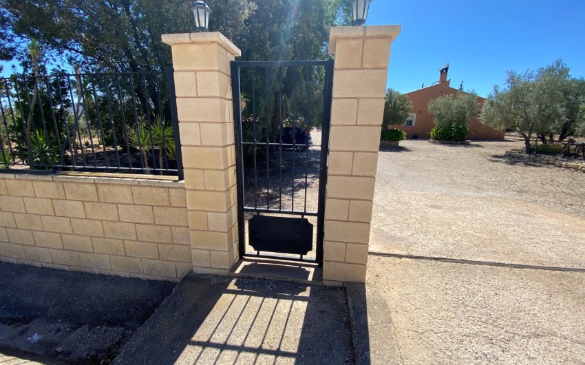 Reventa - Country House -
Salinas