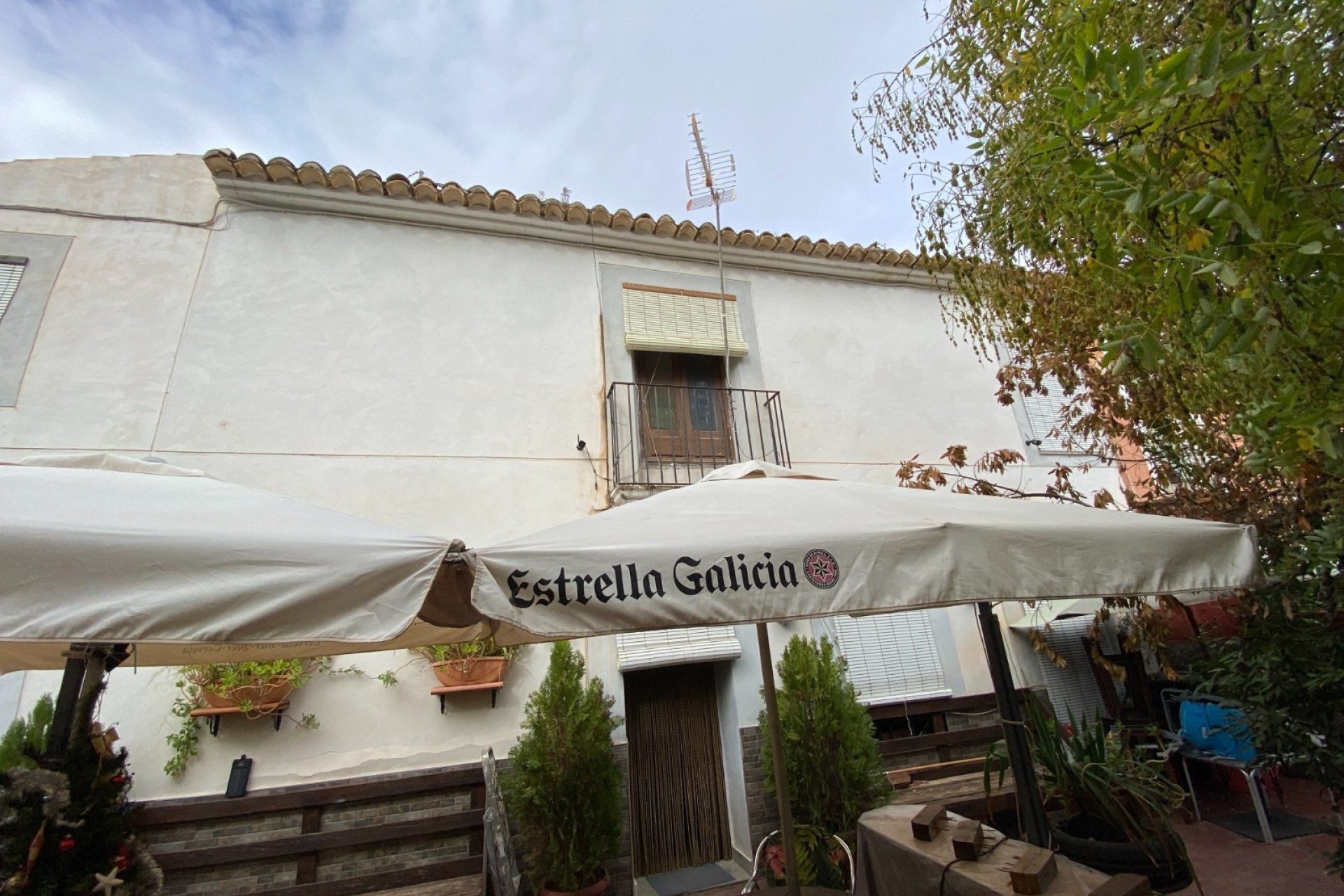 Reventa - Country House -
Sax