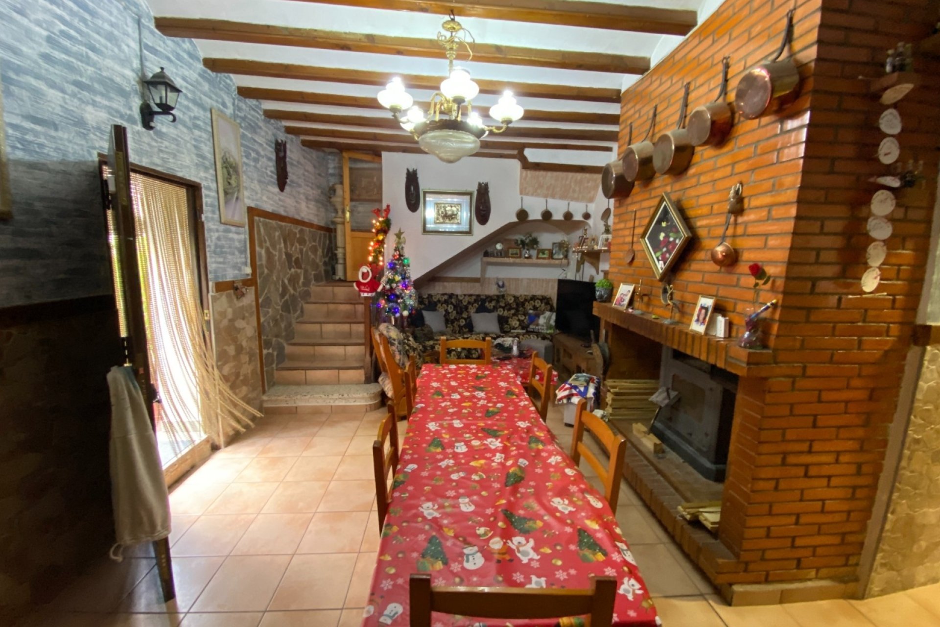 Reventa - Country House -
Sax