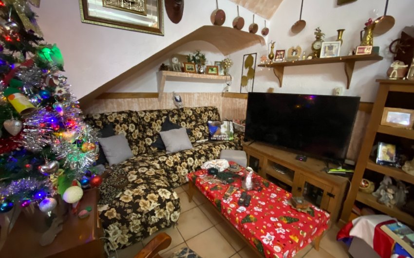 Reventa - Country House -
Sax