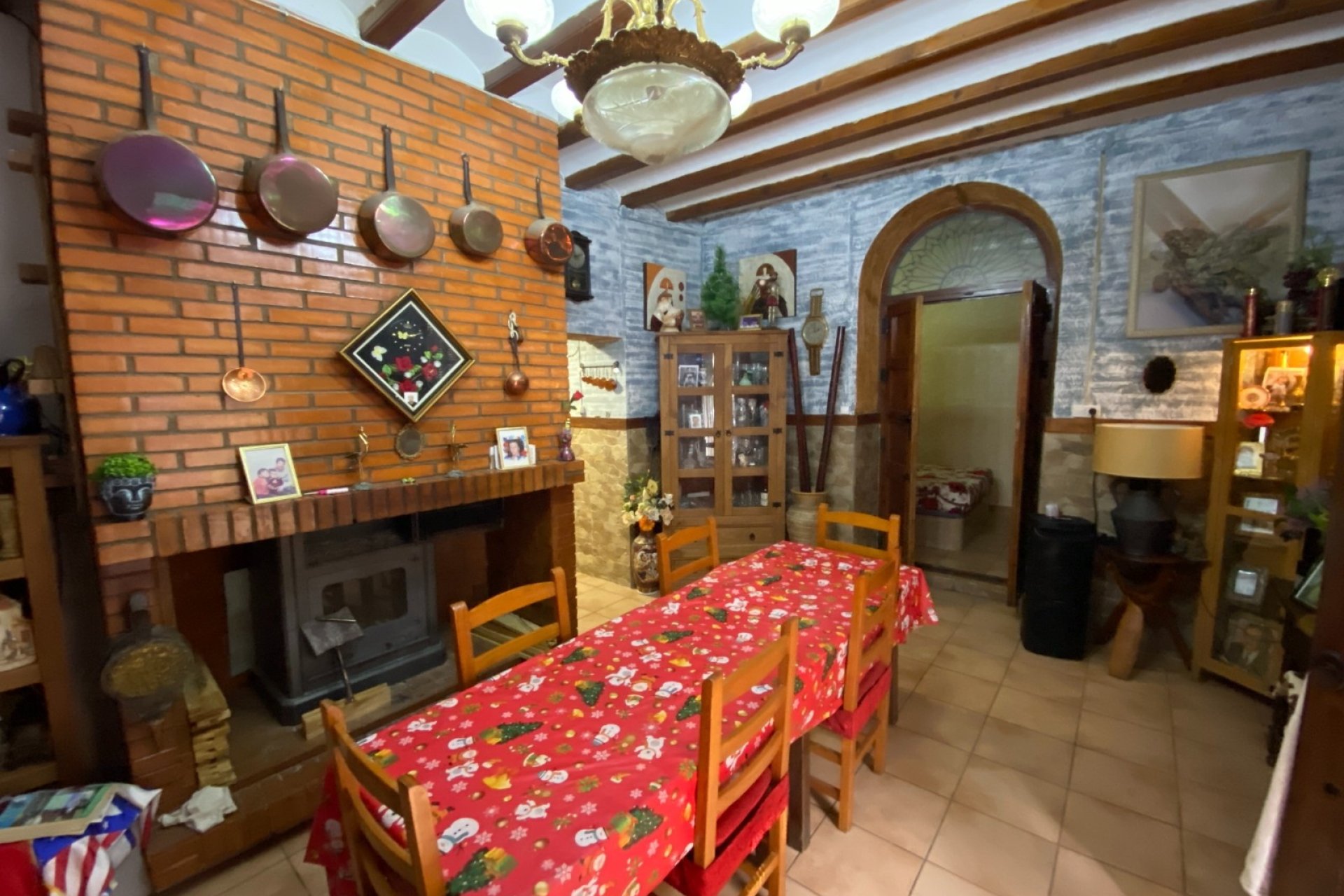 Reventa - Country House -
Sax