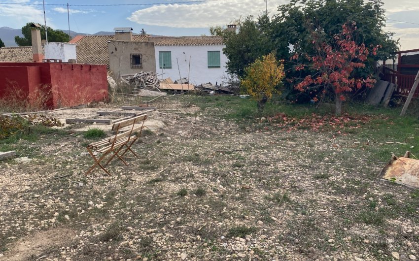 Reventa - Country House -
Sax