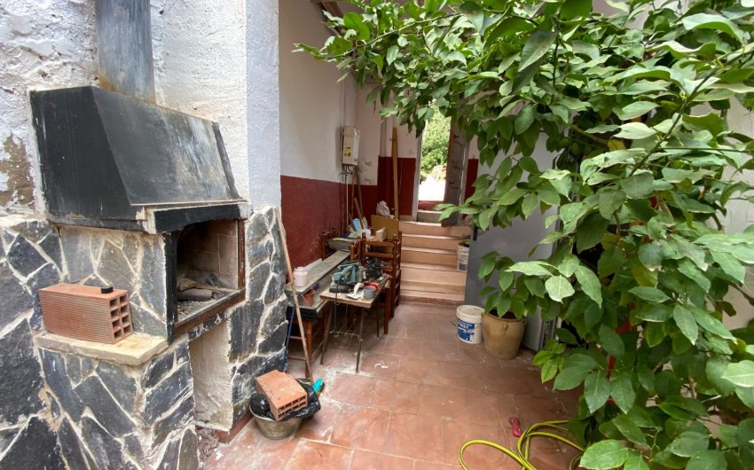 Reventa - Country House -
Sax