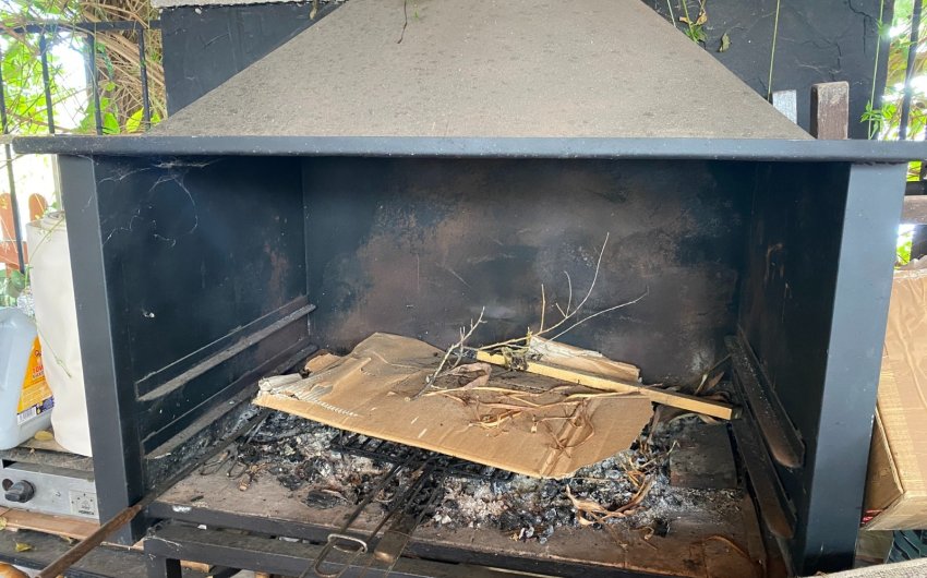 Reventa - Country House -
Sax