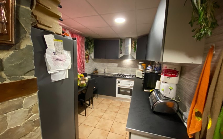 Reventa - Country House -
Sax