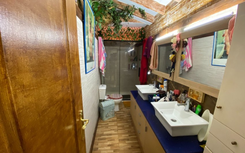 Reventa - Country House -
Sax