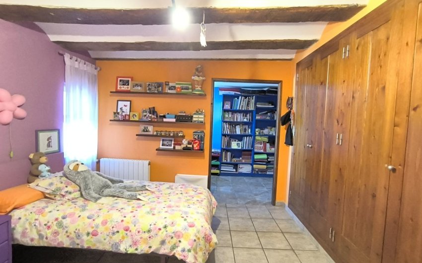 Reventa - Country House -
Villena - Inland