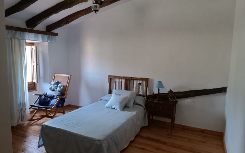 Reventa - Country House -
Yecla - Inland