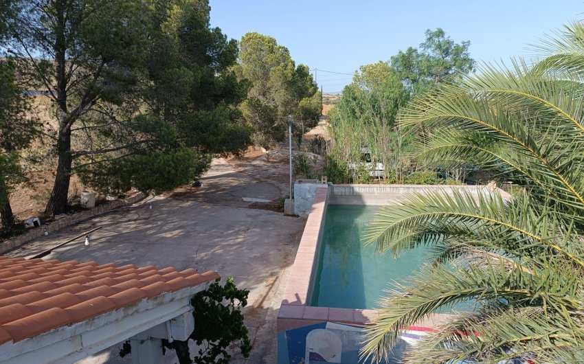 Reventa - Country House -
Yecla - Inland