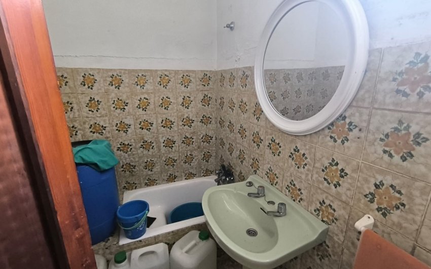 Reventa - Country House -
Yecla - Inland