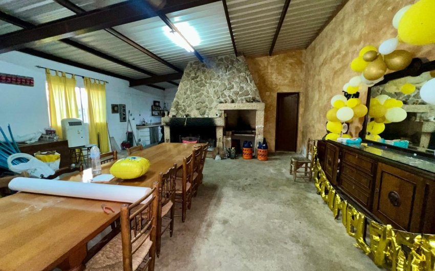 Reventa - Country House -
Yecla - Inland