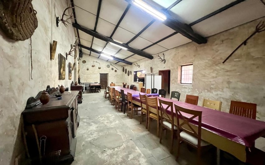 Reventa - Country House -
Yecla - Inland