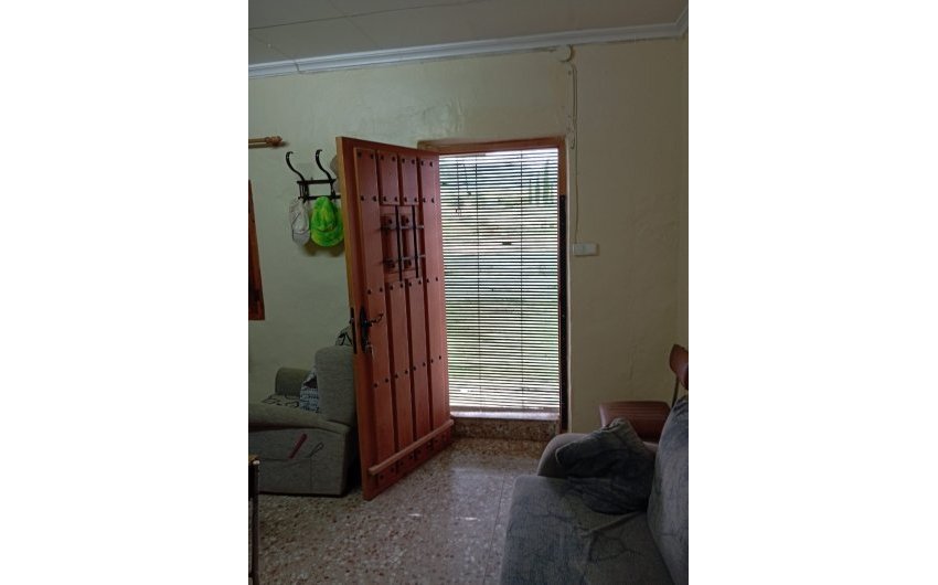 Reventa - Country House -
Yecla - Inland