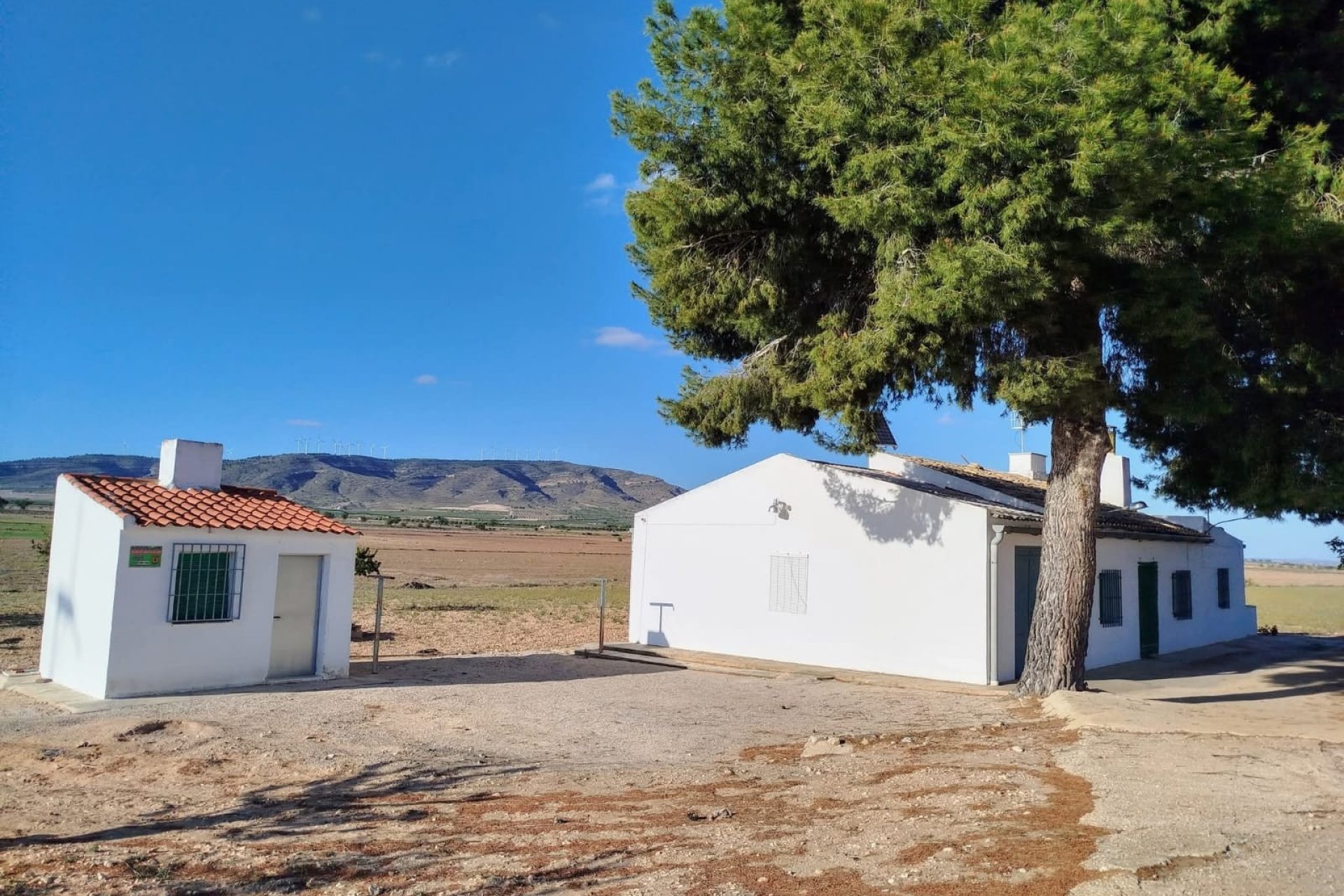 Reventa - Country House -
Yecla - Inland