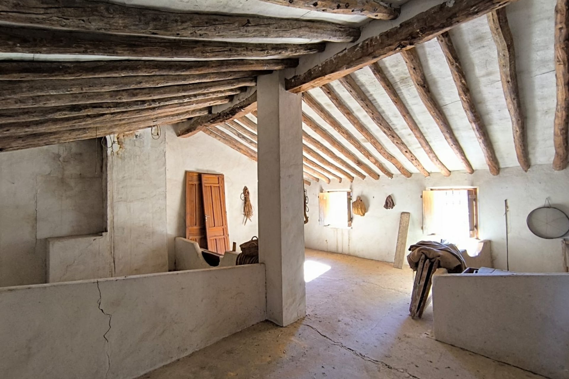 Reventa - Country House -
Yecla - Inland