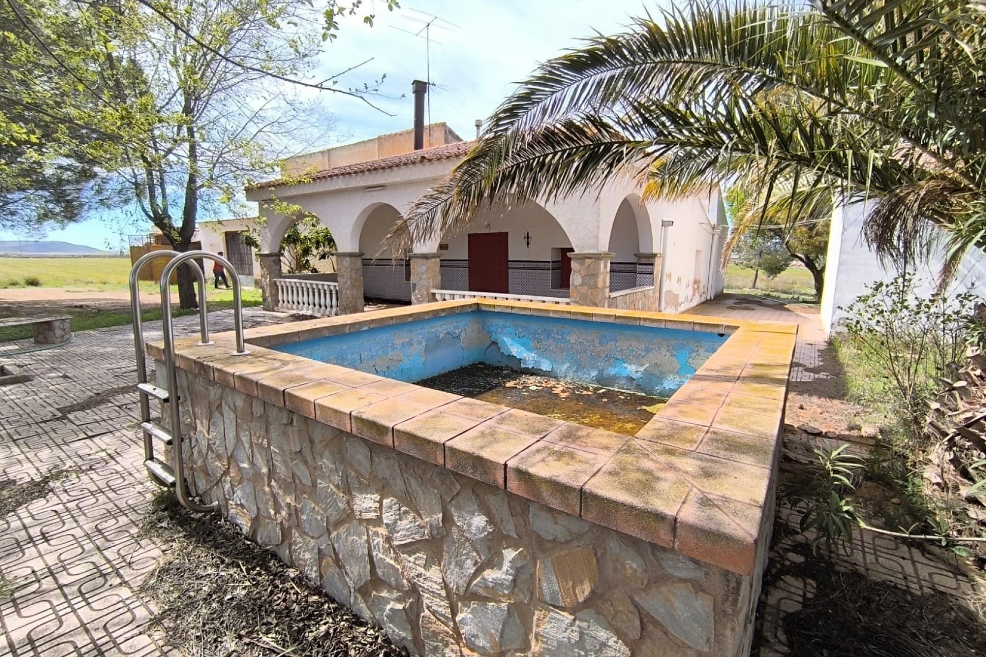 Reventa - Country House -
Yecla - Inland