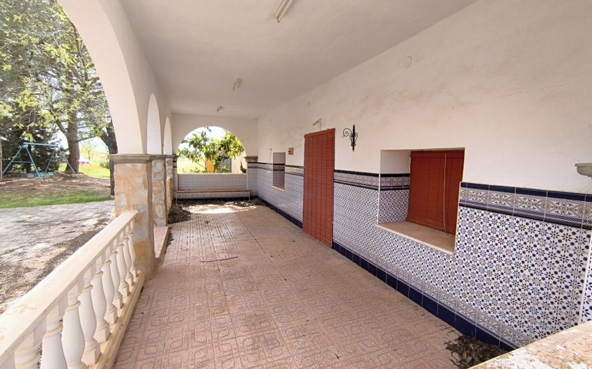 Reventa - Country House -
Yecla - Inland