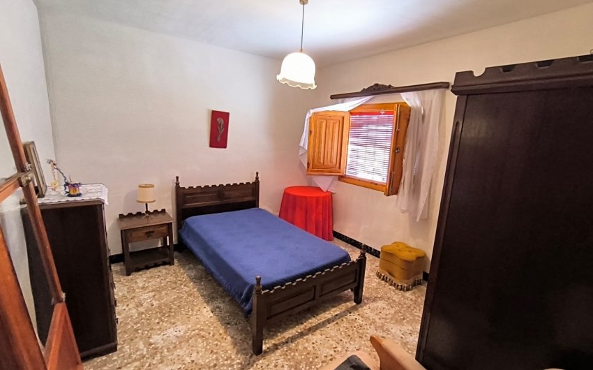 Reventa - Country House -
Yecla - Inland