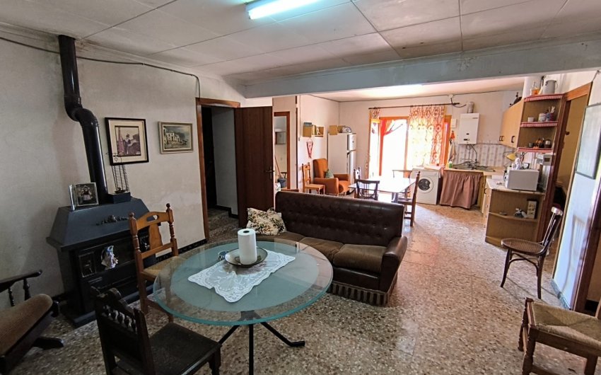 Reventa - Country House -
Yecla - Inland