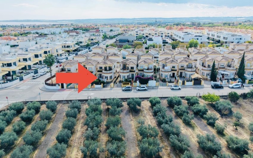 Reventa - Detached Villa -
Los Montesinos - La Herrada