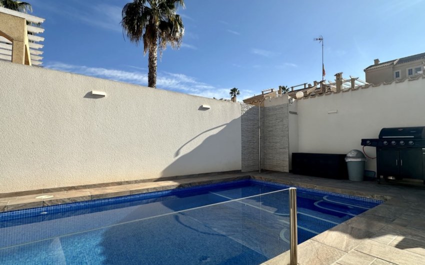 Reventa - Detached Villa -
Orihuela Costa - Los Altos