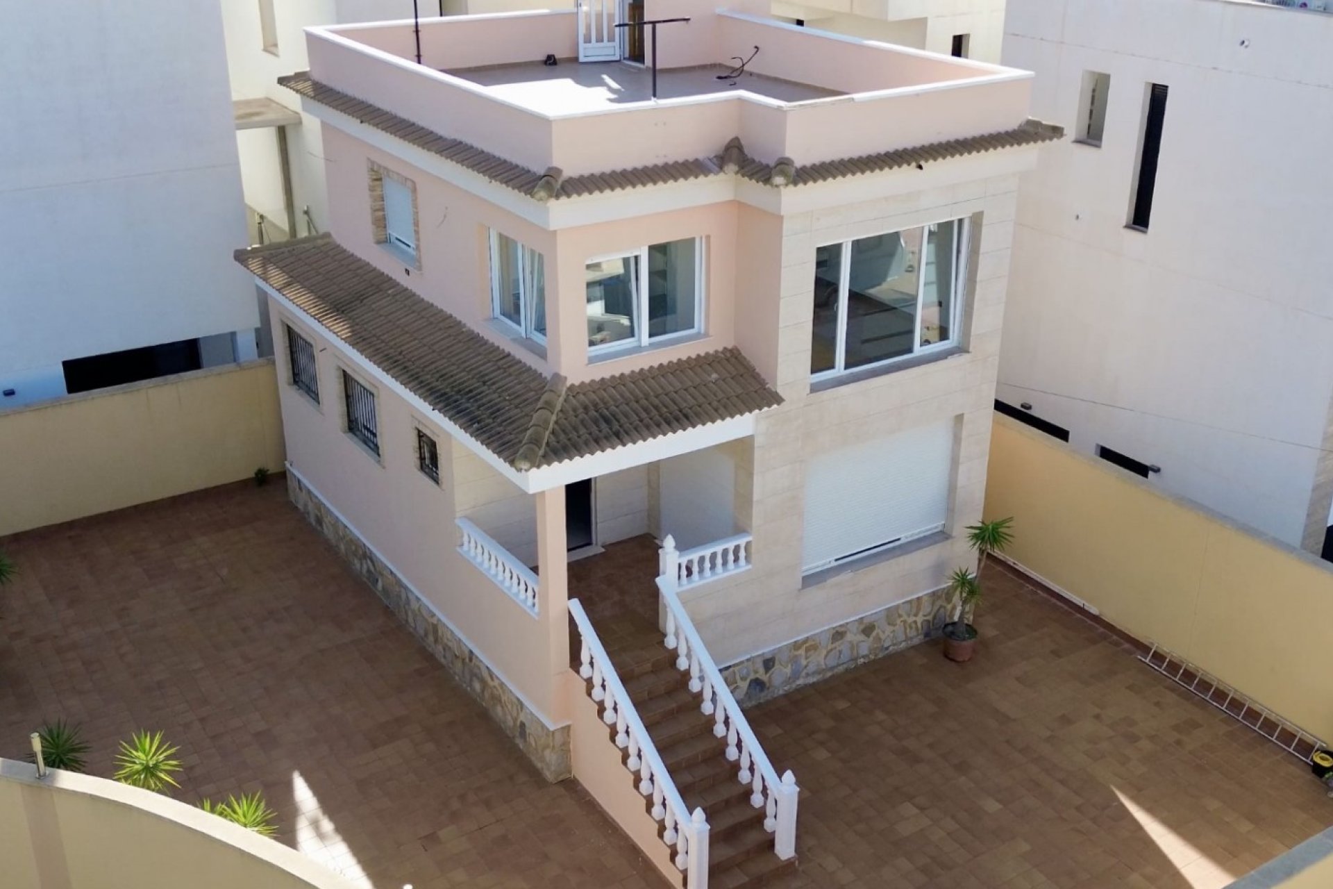 Reventa - Detached Villa -
Orihuela Costa - Villamartín