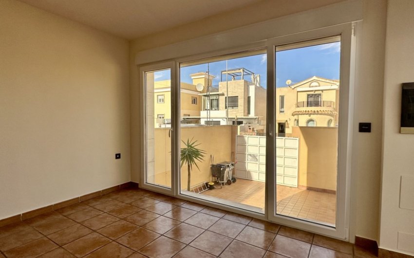Reventa - Detached Villa -
Orihuela Costa - Villamartín