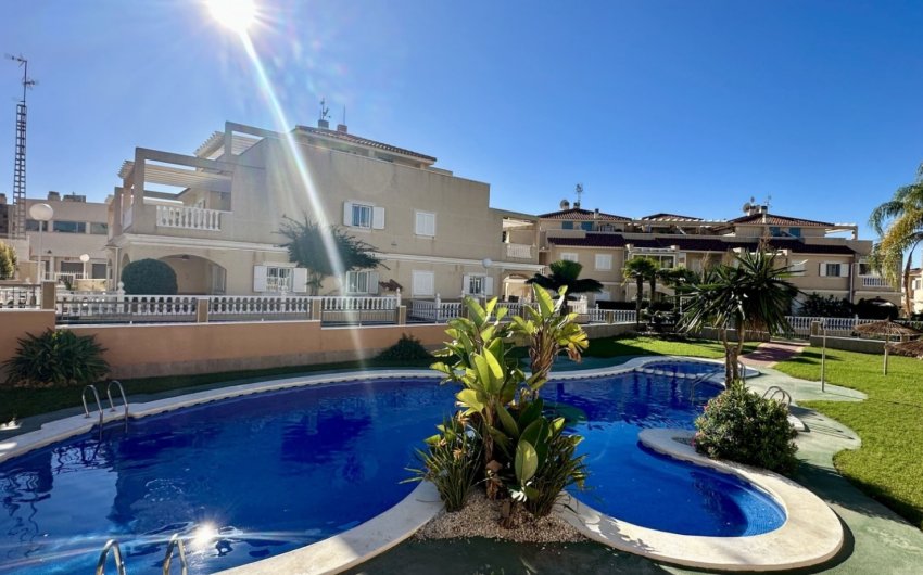 Reventa - Duplex -
Orihuela Costa - Costa Blanca