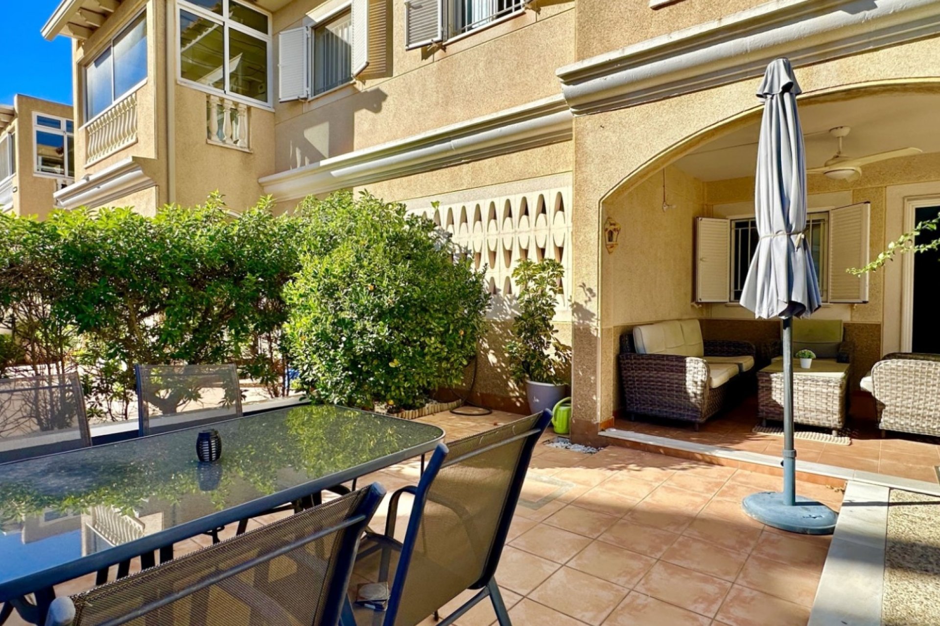 Reventa - Duplex -
Orihuela Costa - Playa Flamenca