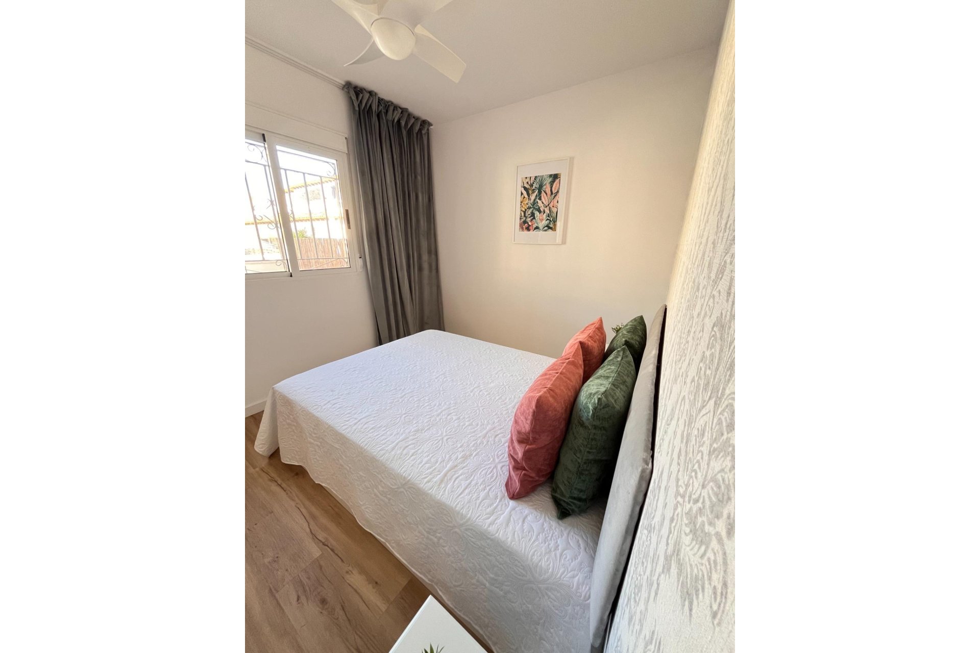 Reventa - Duplex -
Orihuela - Urbanización Perla Del Mar
