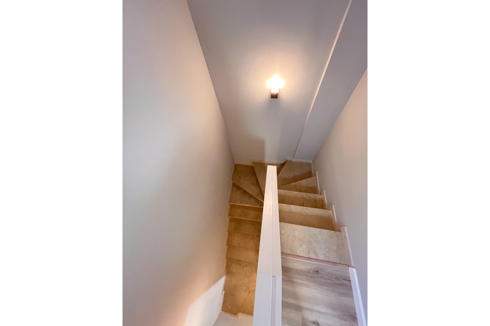 Reventa - Duplex -
Orihuela - Urbanización Perla Del Mar