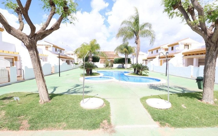 Reventa - Duplex -
Pilar de la Horadada - Costa Blanca