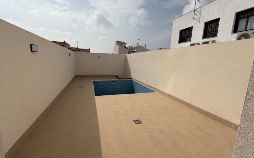 Reventa - Duplex -
Pilar de la Horadada - Costa Blanca