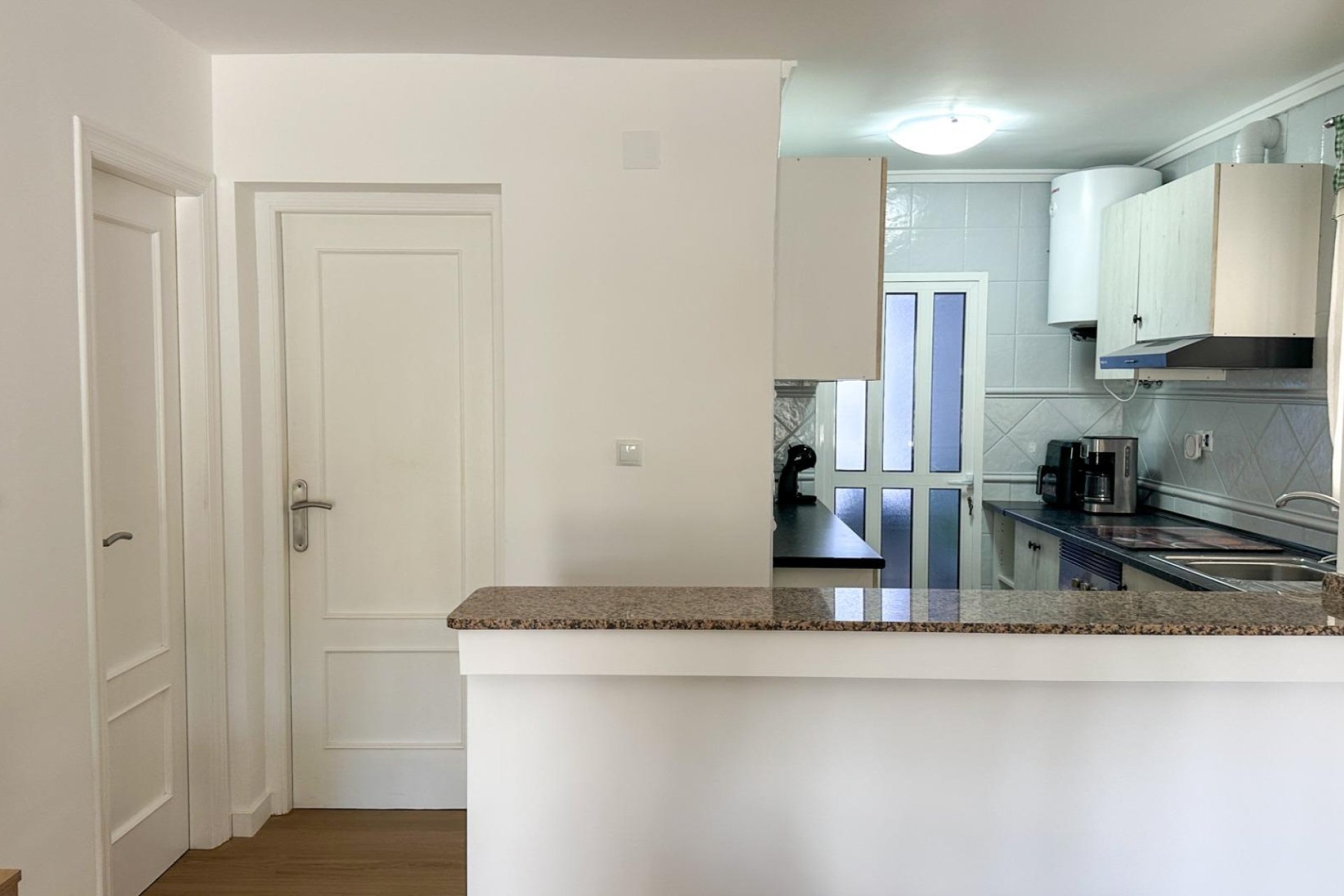 Reventa - Duplex -
San Miguel de Salinas - Las Filipinas