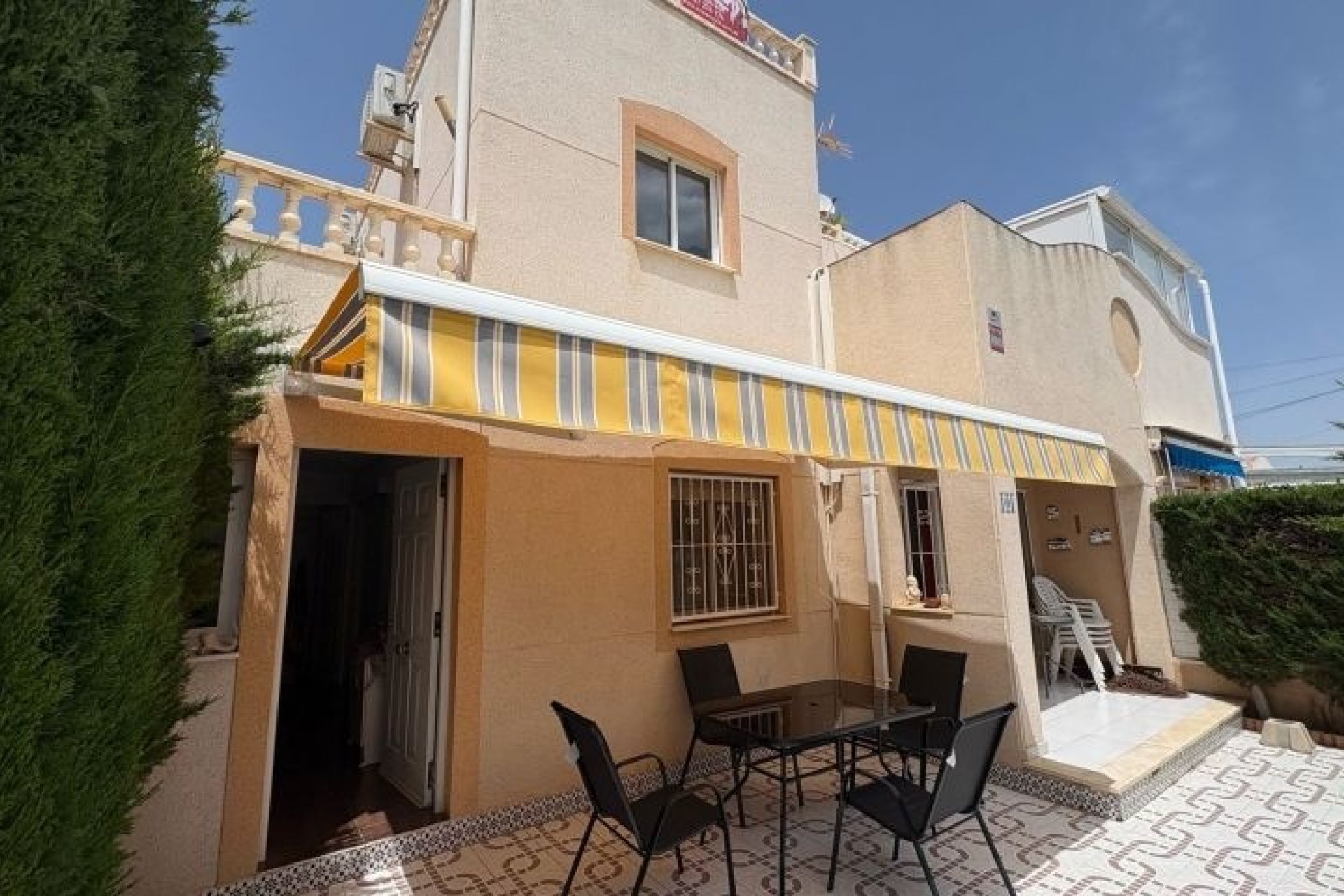 Reventa - Duplex -
Torrevieja - Costa Blanca
