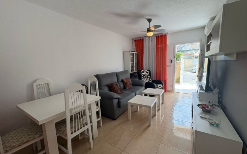 Reventa - Duplex -
Torrevieja - Costa Blanca