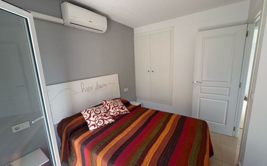 Reventa - Duplex -
Torrevieja - Costa Blanca