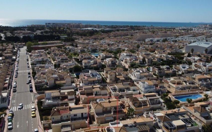 Reventa - Duplex -
Torrevieja - Costa Blanca