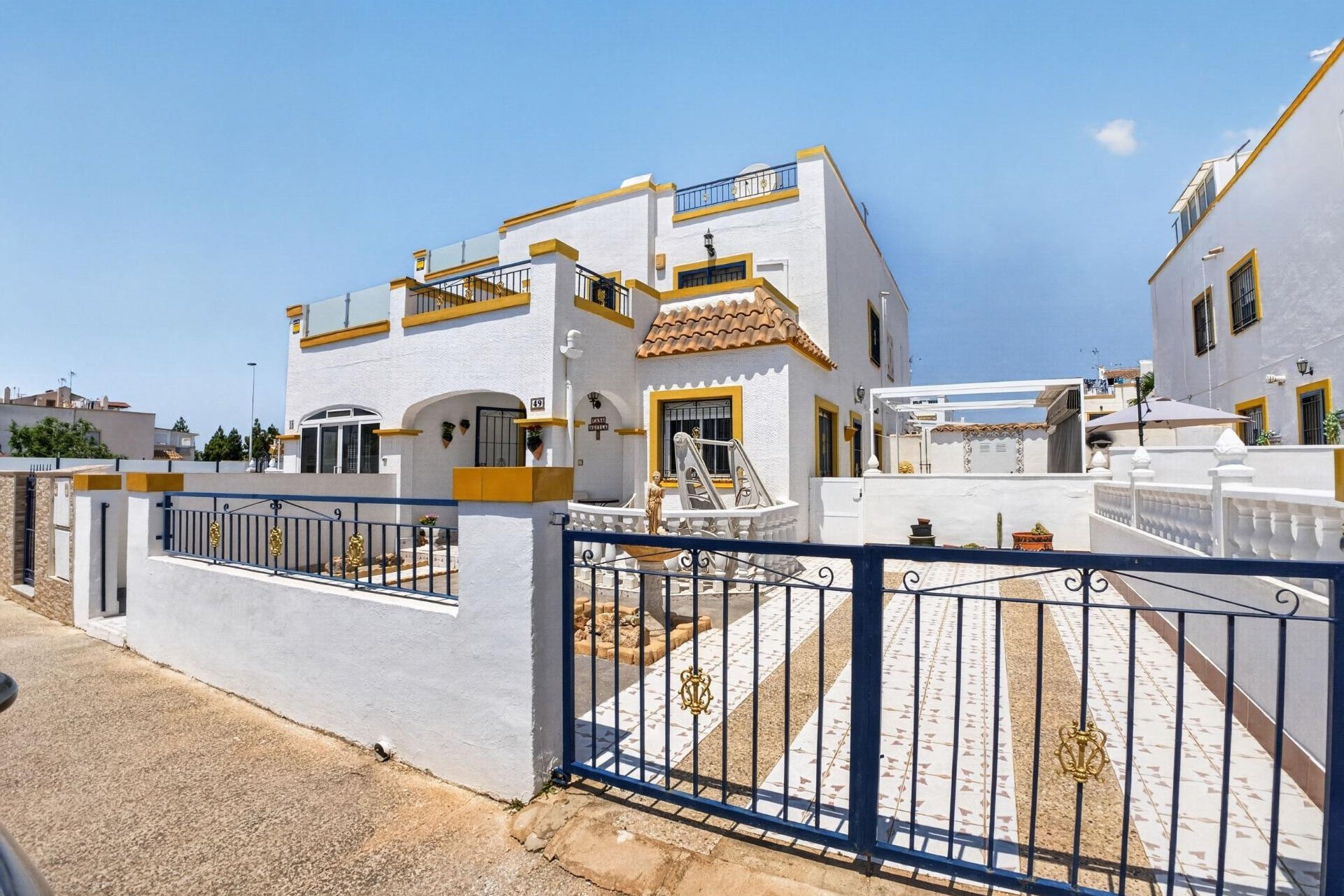Reventa - Duplex -
Torrevieja - La Siesta - El Salado - Torreta