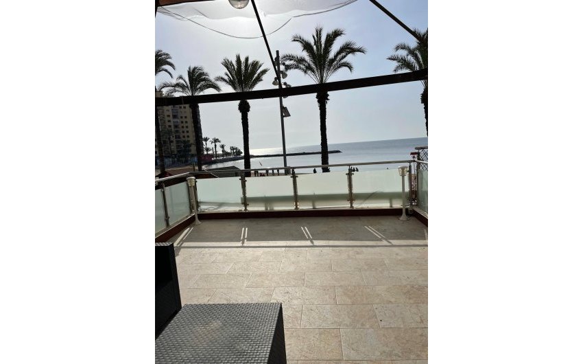 Reventa - Duplex -
Torrevieja - Playa del Cura